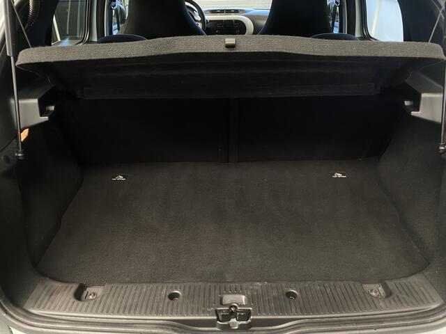 Renault TWINGO 1.0 SCe Collection Cruise control