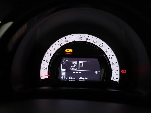 Renault TWINGO Z.E. R80 E-Tech Série Limitée Urban Night 22 kWh | Parkeersensoren achter met achteruitrijcamera | EASY LINK Navigatie met Apple CarPlay & Android Auto | Metaalkleur | Privacy Glass | Lichtmetalen velgen |