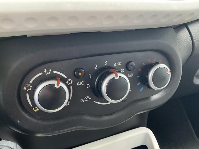 Renault TWINGO 1.0 SCe Collection