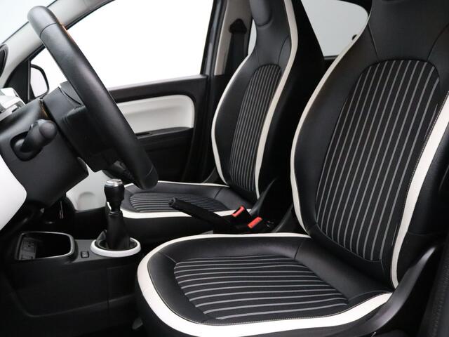 Renault TWINGO 1.0 SCe Intens Cruise | Climate | Carplay | Parkeersens. achter
