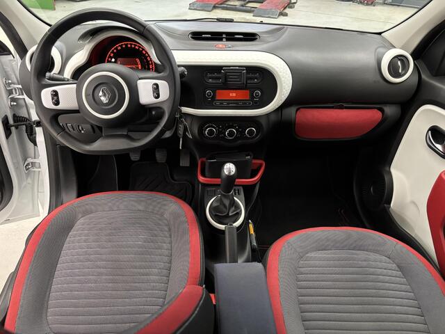 Renault TWINGO 1.0 SCe Collection / Mistlampen voor / Pack sécurité / LED Dagrijverlichting / Hill hold functie / Bluetooth telefoonverbinding / Airco