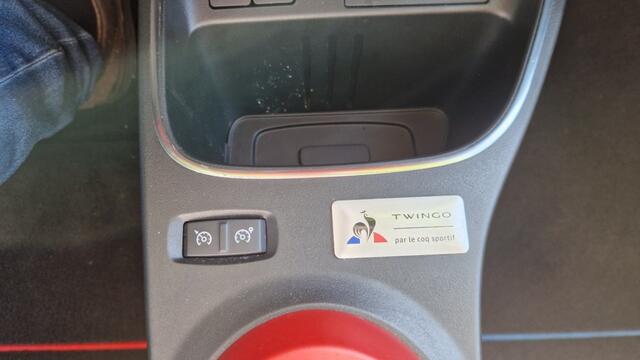 Renault TWINGO Intens Le Coq Sportif Tce 90 EDC-Automaat