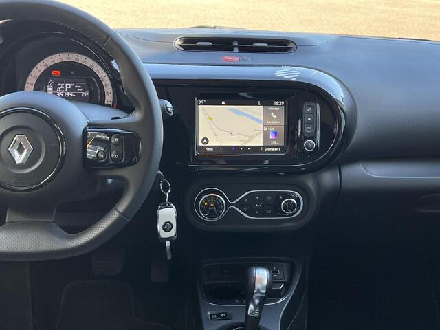 Renault TWINGO Z.E. R80 E-Tech Série Limitée Urban Night 22 kWh | Navigatie | Achteruitrijcamera | Draadloze telefoon lader | DAB | Climate Control | Parkeersensoren | Cruise Control |