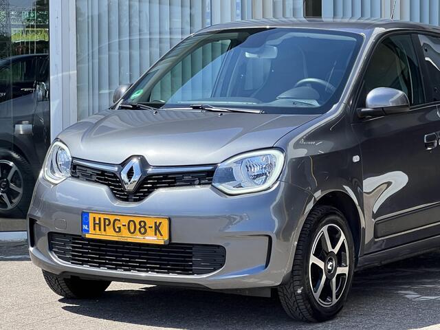 Renault TWINGO 0.9 TCe Intens | Apple Carplay & Android Auto | Parkeersensoren | Cruise Control | Lichtmetaal | Airco | DAB |