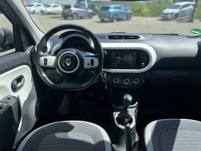 Renault TWINGO 0.9 TCe Intens | Apple Carplay & Android Auto | Parkeersensoren | Cruise Control | Lichtmetaal | Airco | DAB |