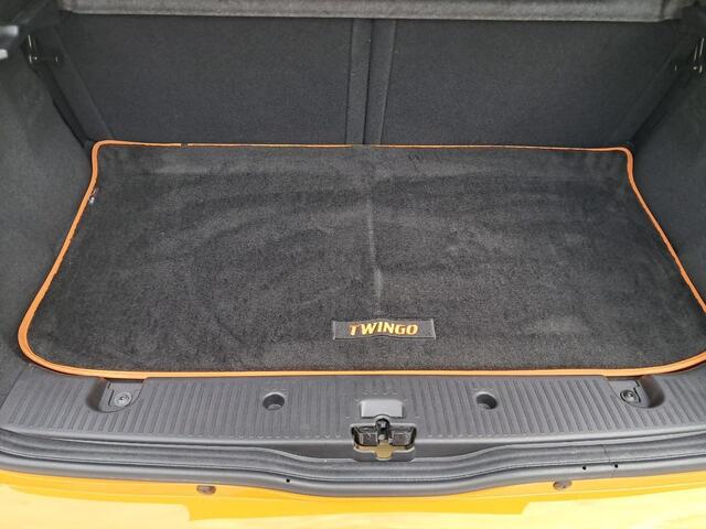 Renault TWINGO 0.9 TCe Intens | Nieuwe foto's volgen!|