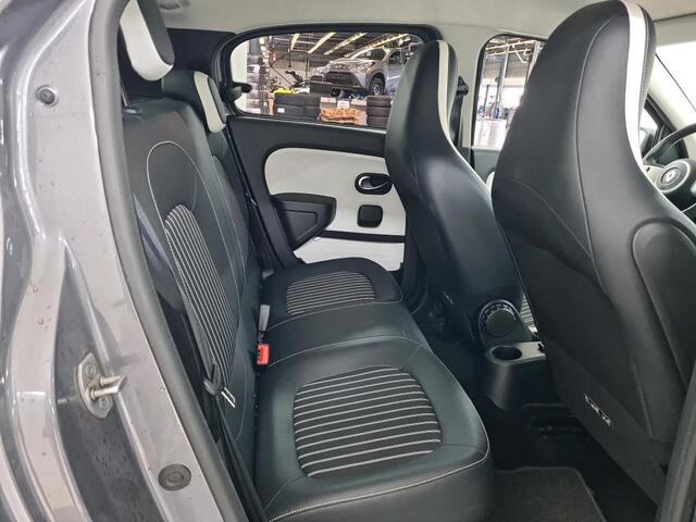 Renault TWINGO 1.0 SCe Intens