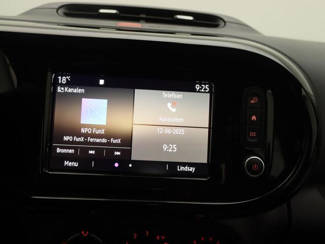 Renault TWINGO 1.0 SCe Collection | Renault EASY LINK multimediasysteem incl. DAB+ met Android Auto en Apple CarPlay | Met leder bekleed stuurwiel | Pack Look Interieur 'Noir' |
