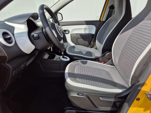 Renault TWINGO Z.E. R80 Collection Automaat / Accu SoH 91,66% / Navigatie via Apple Carplay of Android Auto / Stoelverwarming / Cruise control / Parkeersensoren achter / Elektrische ramen voor /