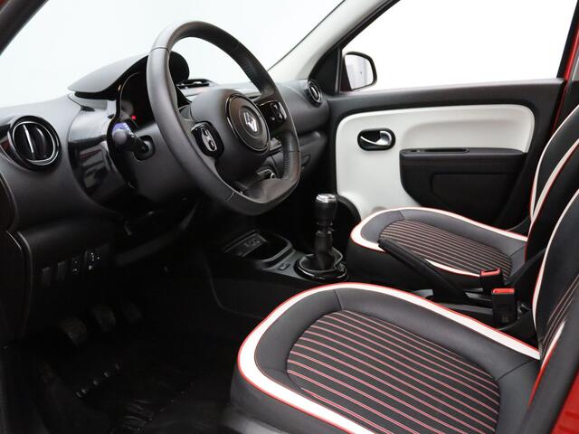 Renault TWINGO 90pk TCe Intens Camera | Climate | Cruise | Carplay | Parkeersens. achter | Stoffen vouwdak