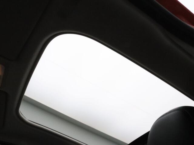 Renault TWINGO 90pk TCe Intens Camera | Climate | Cruise | Carplay | Parkeersens. achter | Stoffen vouwdak