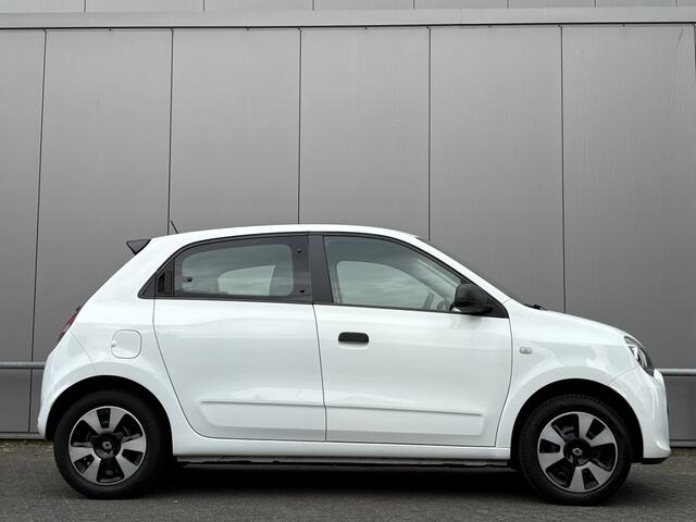 Renault TWINGO 1.0 SCe Collection - all season - radio/cd -