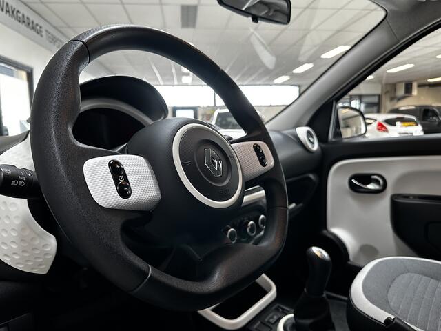Renault TWINGO 1.0 SCe Collection/ Dealer Onderhouden!/ LED Dagrijverl./ Airco/ Cruise/ Bluetooth/ Radio-CD+AUX&USB/ Elek.Pakket/ Isofix/ C.V.Afstand.