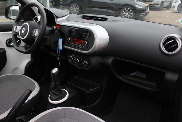 Renault TWINGO 1.0 SCe Dynamique / Parkeersensor achter / Bluetooth / DAB / Airco / Radio / MF Stuurwiel