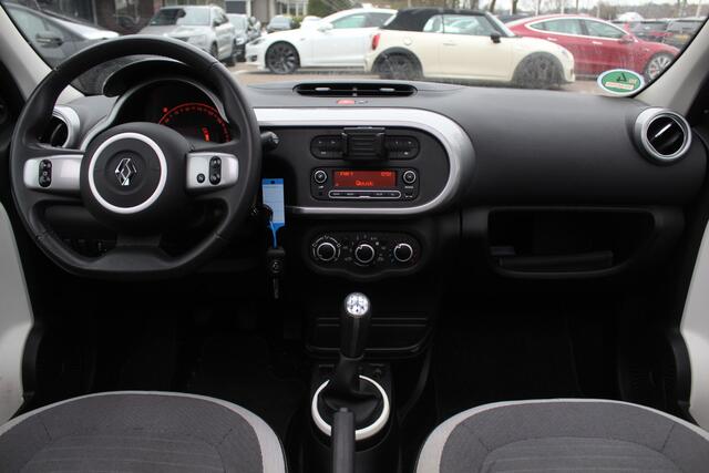 Renault TWINGO 1.0 SCe Dynamique / Parkeersensor achter / Bluetooth / DAB / Airco / Radio / MF Stuurwiel