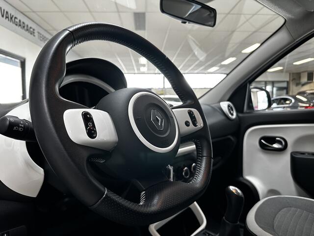 Renault TWINGO 1.0 SCe Collection/ DEALER ONDERHOUDEN/ Camera/ Android-Auto/ DAB+/ PDC/ Dakspoiler/ Airco/ Snelheidsbegr./ Bluetooth/ Isofix/ AUX & USB/ Multi. Stuur/ LED Dagrijverl.