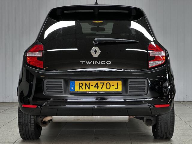Renault TWINGO 1.0 SCe Limited/ Dealer Onderhouden!/ 15'' LMV/ PDC/ Extra Getint glas/ Airco/ Snelheids Lim./ DAB+/ Elek. pakket/ Isofix/ Bluetooth/ Multi. LEDER. Stuur/ LED Dagrijverl.