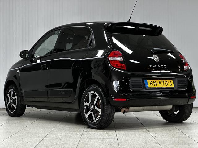Renault TWINGO 1.0 SCe Limited/ Dealer Onderhouden!/ 15'' LMV/ PDC/ Extra Getint glas/ Airco/ Snelheids Lim./ DAB+/ Elek. pakket/ Isofix/ Bluetooth/ Multi. LEDER. Stuur/ LED Dagrijverl.