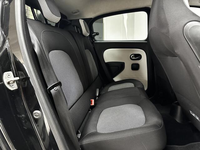 Renault TWINGO 1.0 SCe Limited/ Dealer Onderhouden!/ 15'' LMV/ PDC/ Extra Getint glas/ Airco/ Snelheids Lim./ DAB+/ Elek. pakket/ Isofix/ Bluetooth/ Multi. LEDER. Stuur/ LED Dagrijverl.