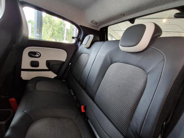 Renault TWINGO 1.0 SCe Série Signature VIVA | EERSTE EIGENAAR | NAVIGATIE | CRUISE CONTROLE | CLIMATE CONTROL | UNIEKE AUTO! |