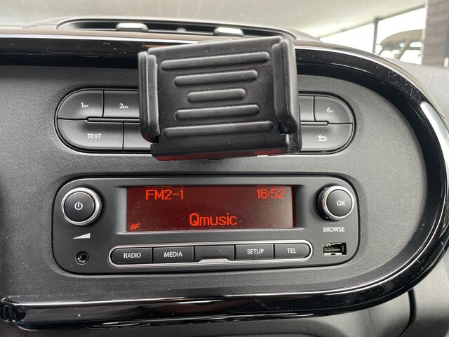 Renault TWINGO 1.0 SCe Collection Airco - Lederen stuurwiel - Mistlampen voor - USB/AUX