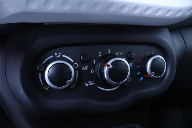 Renault TWINGO 1.0 SCe Collection | Airco | Bluetooth | R&Go Navigatie | DAB+ |