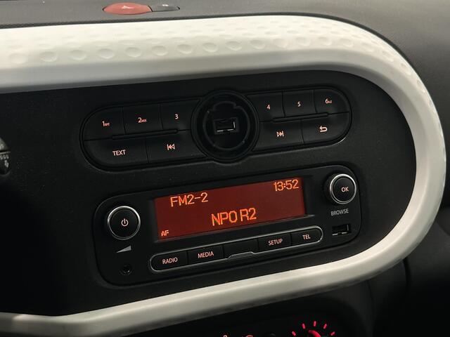 Renault TWINGO 1.0 SCe 75 Collection | Airco | Cruise Control | Radio-USB | Bluetooth | Parkeersensoren | 2e eigenaar + dealer onderhouden!