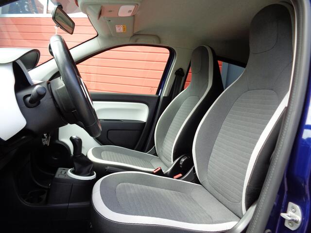 Renault TWINGO 1.0 SCe Limited,5drs,Cruise,Airco!