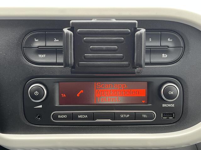 Renault TWINGO SCe 70 EDC Collection Automaat / 100% Onderhouden / Parkeersensoren achter / Radio / Bluetooth / Elektrische Ramen voor / Airco