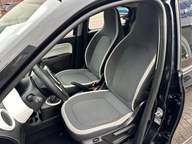 Renault TWINGO 1.0 SCe Collection Airco, Cruise C, Stoelverw, Elec.Pakket!!!! DONDERDAG 16-10 ZIJN WIJ GEOPEND VAN 10:00 / 15:00!!!