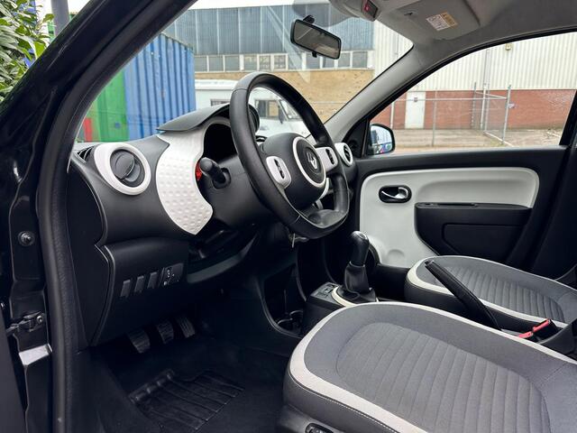 Renault TWINGO 1.0 SCe Collection Airco, Cruise C, Stoelverw, Elec.Pakket!!!! DONDERDAG 16-10 ZIJN WIJ GEOPEND VAN 10:00 / 15:00!!!