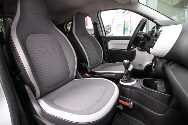 Renault TWINGO 1.0 SCe Collection - Cruise control | Parkeersensoren achter