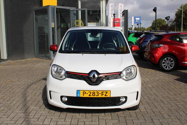Renault TWINGO TCe 90 Intens | Dealeronderhouden | AUTOMAAT | CAMERA | STOELVERWARMING |