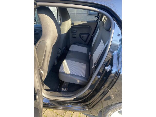 Renault TWINGO 1.0 SCe Authentique