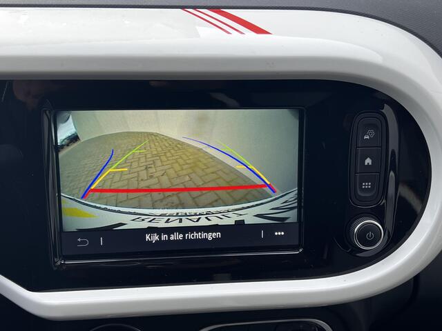 Renault TWINGO Z.E. 22KWh Vibes Automaat / Dealer onderhouden / Accu SoH 93,96 % / WLTP 186 km stad 261 km / Navigatie via Apple Carplay Android / Stoelverwarming / 16" LM wielen met All Season banden /
