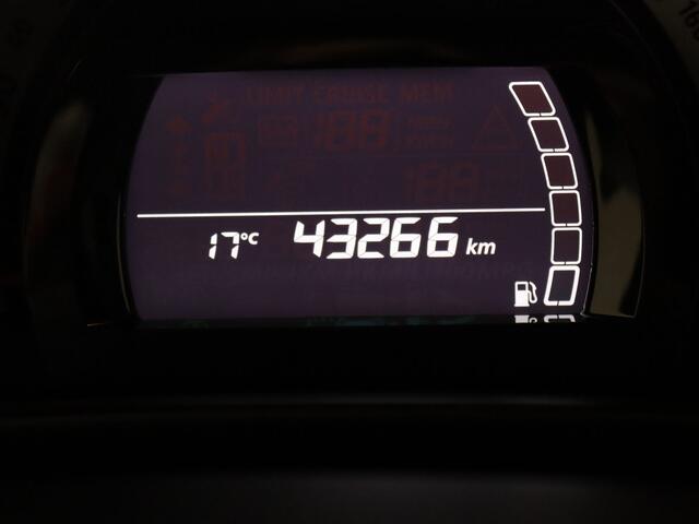 Renault TWINGO 75pk SCe Intens Camera | Climate | Cruise | Carplay | Parkeersens. achter