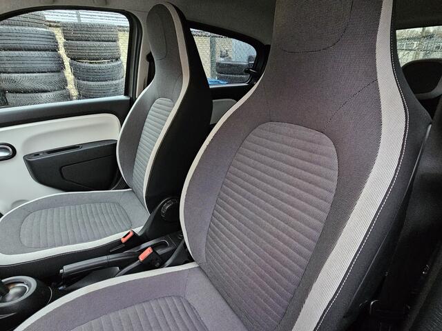 Renault TWINGO 1.0 SCe Limited, AUT! 30dkm NAP! Apk 9-2026! Zondag OPEN!