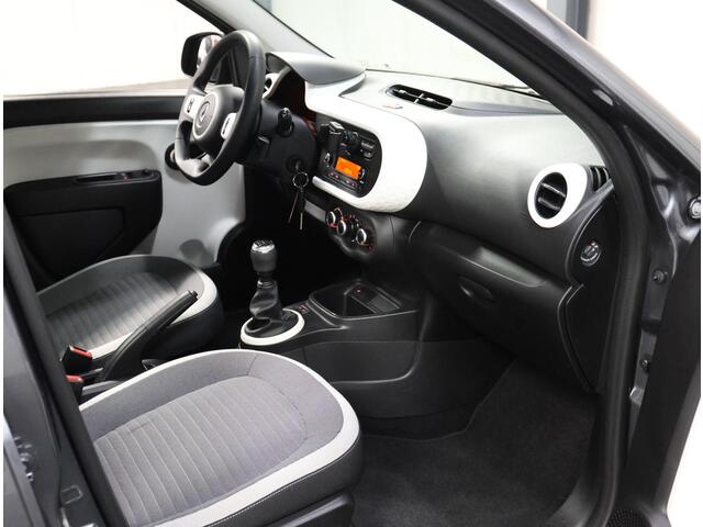 Renault TWINGO 1.0 SCe Collection | 1ste eigenaar | Airco | Bluetooth | LED | Start/Stop Systeem | Buitenspiegels elektrisch verstel -en verwarmbaar | Isofix | DAB Radio |