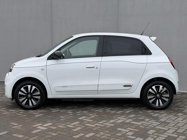 Renault TWINGO Z.E. R80 Intens / SOH 96% / Navigatie / Camera / All Season Banden / Cruise / Clima / Apple Carplay & Android Auto / Stoelverwarming / DAB / LED /