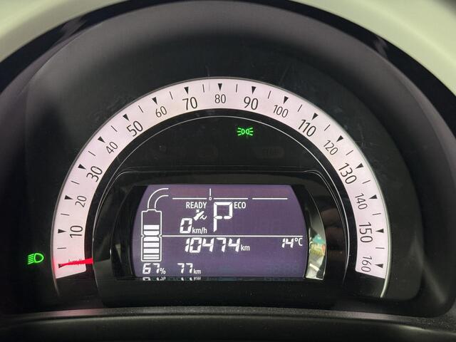 Renault TWINGO Z.E. R80 Intens | Navigatie | Camera | Cruise Control | Apple Carplay | Android Auto |