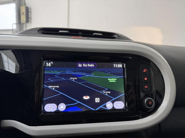 Renault TWINGO Z.E. R80 Intens | Navigatie | Camera | Cruise Control | Apple Carplay | Android Auto |