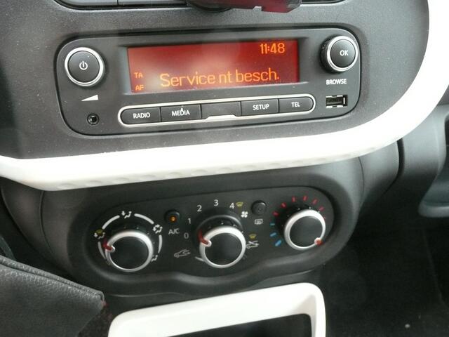 Renault TWINGO 1.0 SCe Collection AIRCO/ PACK ROUGE/ CRUISE CONTROLE EN BEGRENZER/ BLUETOOTH/ ETC.. DEALER ONDERHOUDEN!/ RIJKLAAR