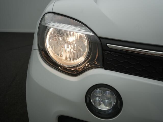 Renault TWINGO SCe 70 EDC Dynamique - RIJKLAARPRIJS - All Seasonbanden - Cruise Control - Achteruitrijcamera