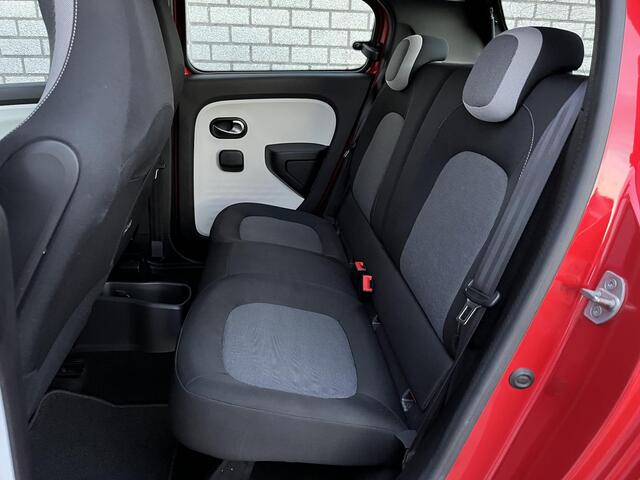 Renault TWINGO 1.0 SCe Collection | Apple CarPlay / Android Auto | Airco | Bluetooth | DAB+ |