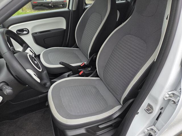 Renault TWINGO Z.E. R80 Collection / 90% SOH / Apple Carplay & Android Auto / Airco / Volledig Dealer Onderhouden /