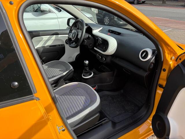 Renault TWINGO 1.0 SCE COLLECTION
