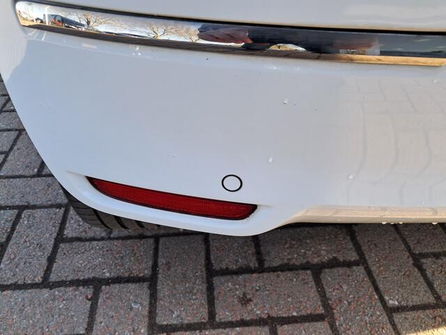 Renault TWINGO 0.9 TCe Intens Automaat!! 49.973 km!! | Clima | Cruise control | Ndl auto | Achteruitrijcamera | PDC achter | RIJKLAARPRIJS INCL 12 MAANDEN GARANTIE EN BEURT