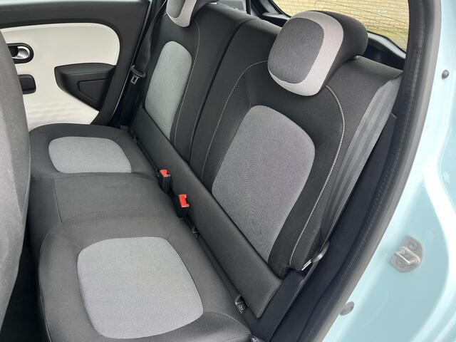 Renault TWINGO Z.E. R80 Collection Volledig electrisch, digitaal, CarPlay, 4 deuren, airco. Goed onderhouden.