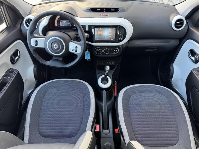 Renault TWINGO Z.E. R80 E-Tech Equilibre 22 kWh | Apple CarPlay / Android Auto | Achteruitrijcamera | Stoelverwarming | Climate Control |