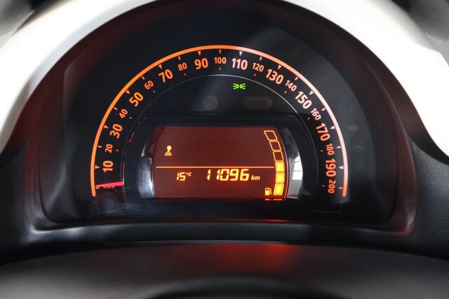Renault TWINGO 1.0 SCe Limited | Airco | Dealer Onderhouden | Uniek met 11.000KM